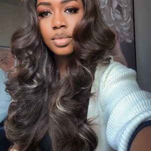Brown with highlights unit . 22 inches, 400g . 6*6 closure.