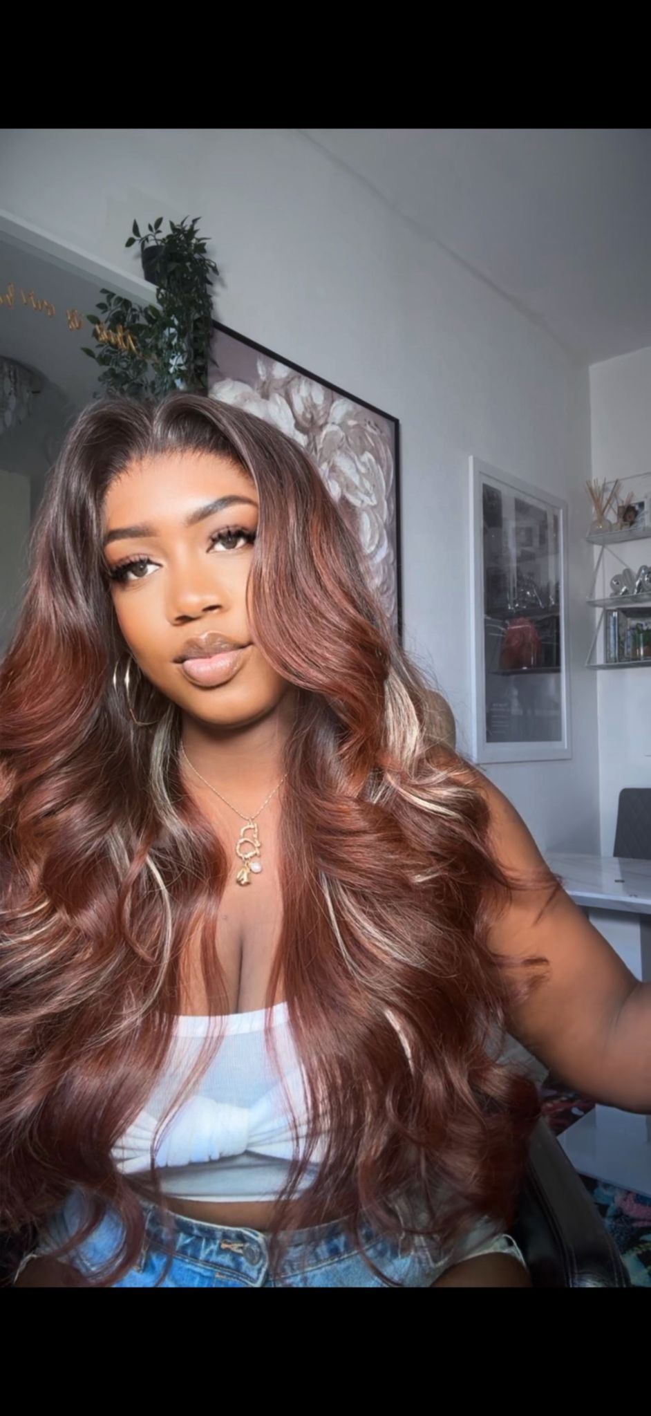 Copper highlights. 22 inches. 6*6 closure
