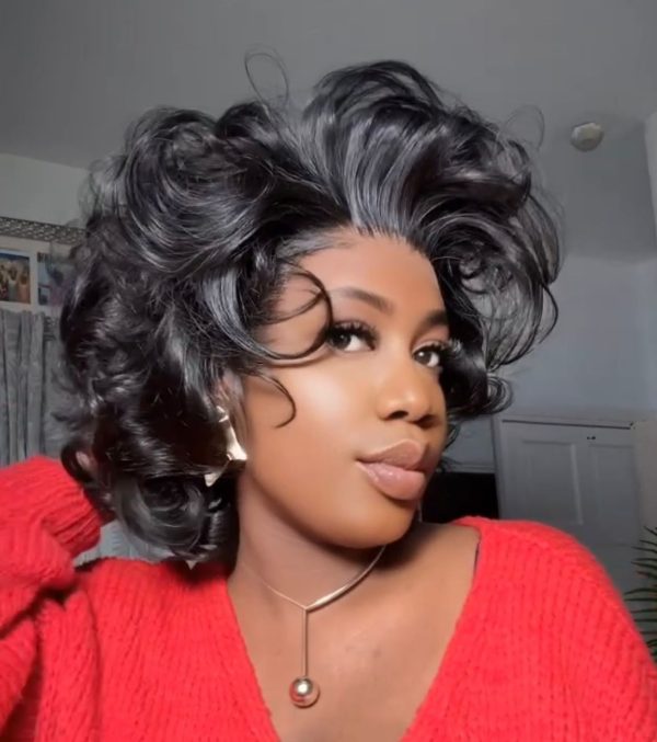 Bella bob . 8 inches .13*4 frontal - Image 2