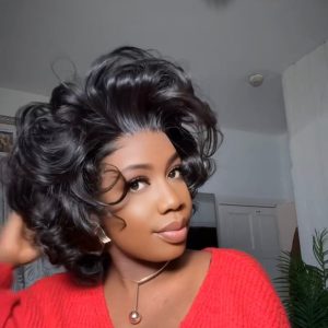 Bella bob . 8 inches .13*4 frontal